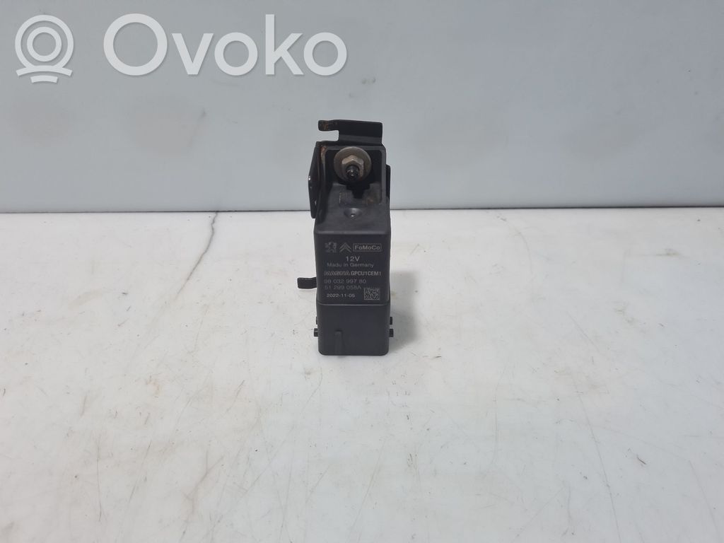 Fiat Doblo III Sonstige Steuergeräte / Module 