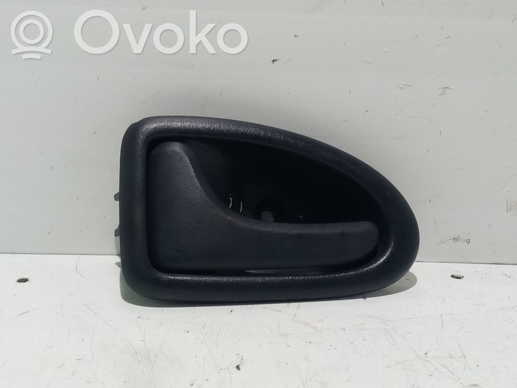 Renault Clio II Manecilla interna puerta delantera 