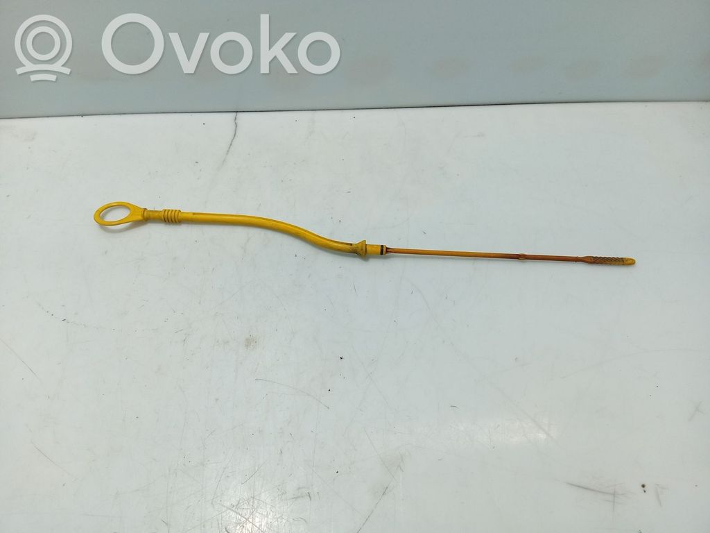 Renault Clio II Oil level dip stick 
