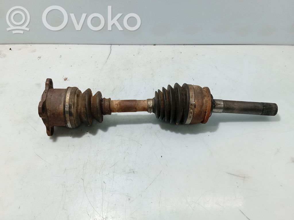Etuvetoakseli   HR204000