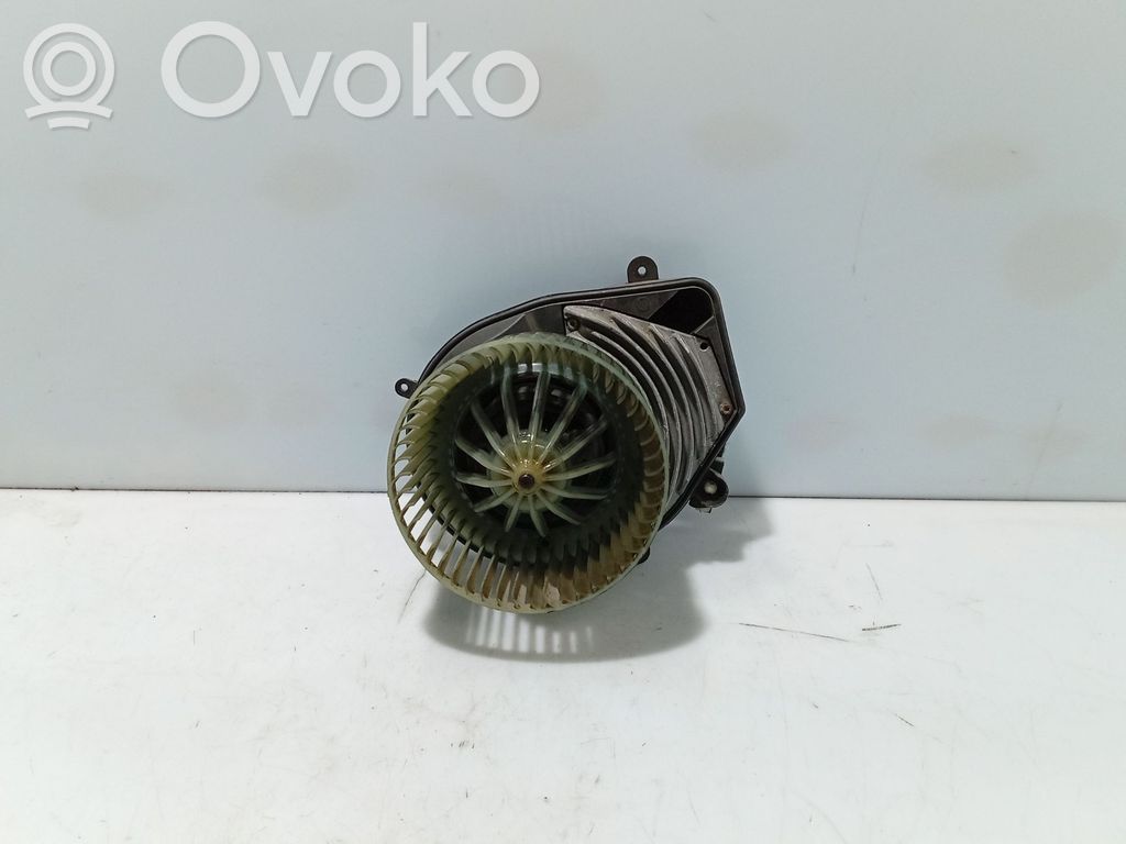 Audi A4 S4 B5 8D Ventilator aerotermă 