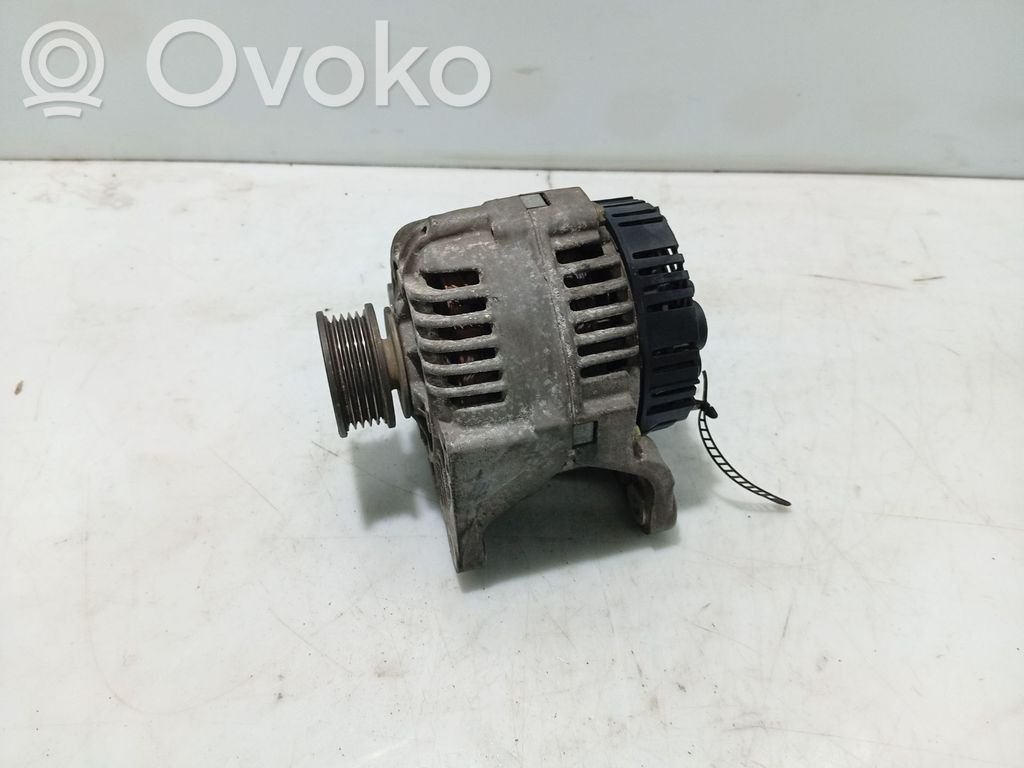 Audi A4 S4 B5 8D Ģenerators 
