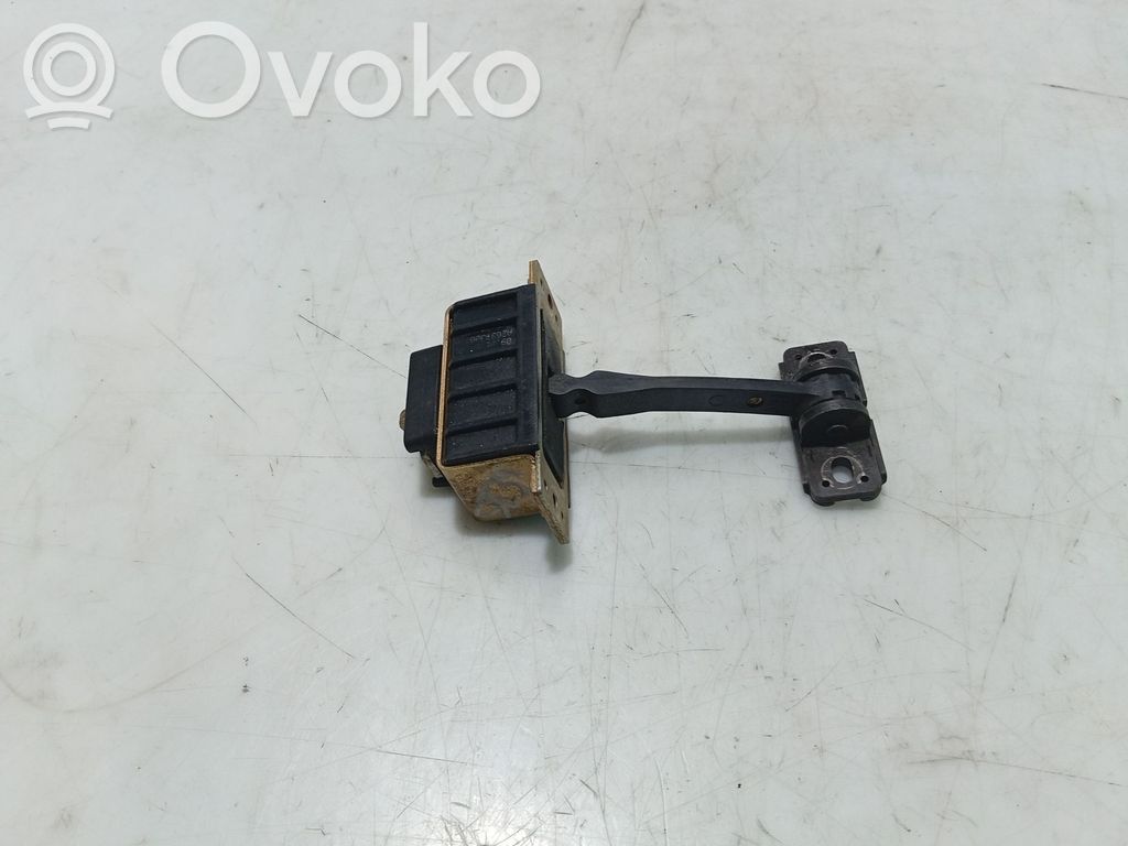 Mercedes-Benz C W203 Tope freno de puerta trasera