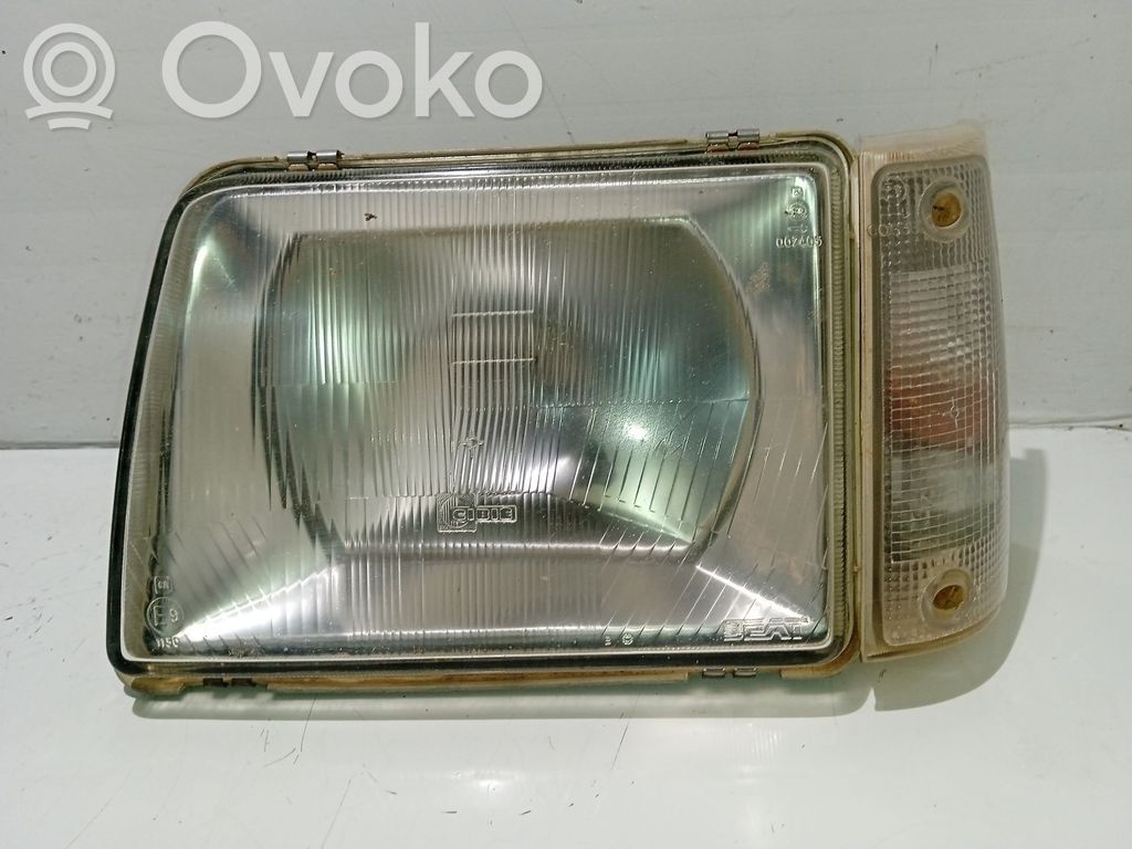 Seat Marbella Headlight/headlamp 