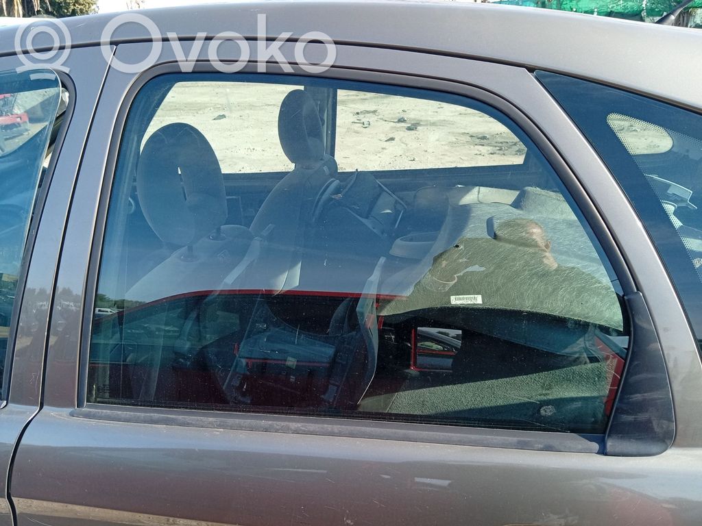 Citroen Xsara Luna de la puerta trasera 