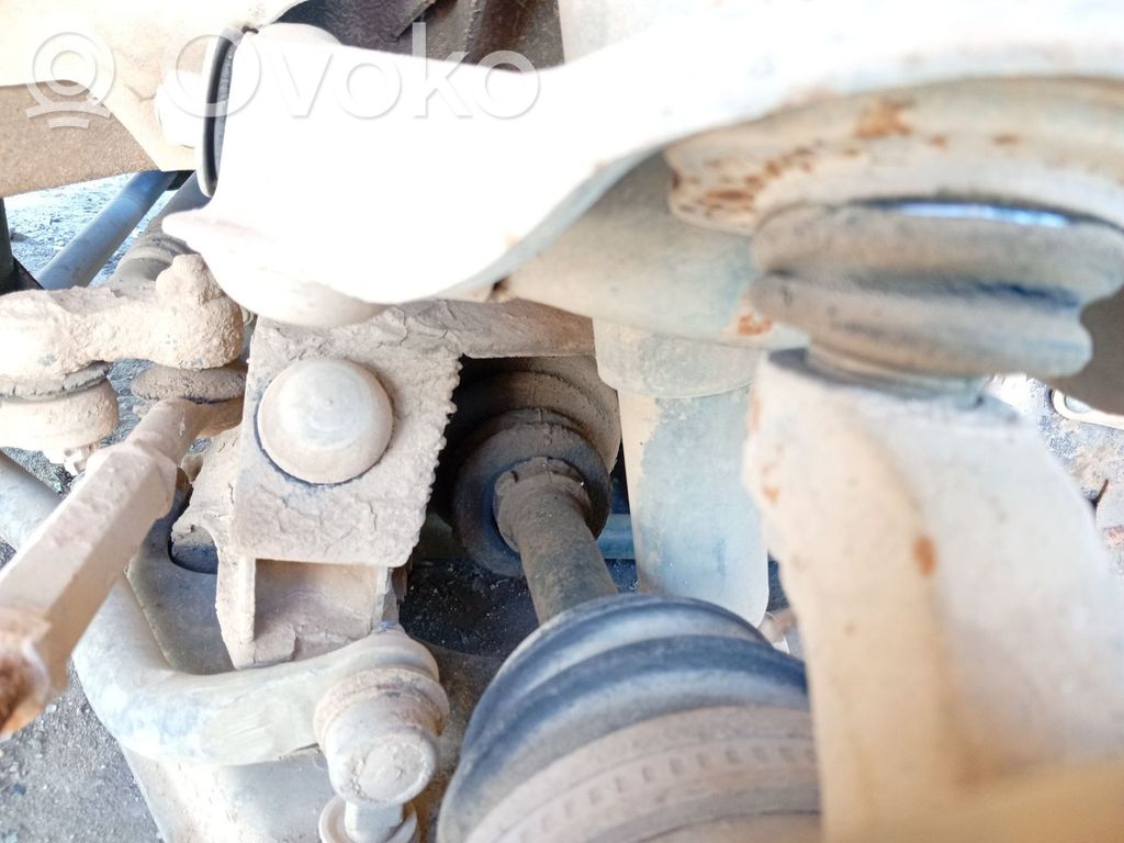 Nissan Terrano Priekšējā pusass 