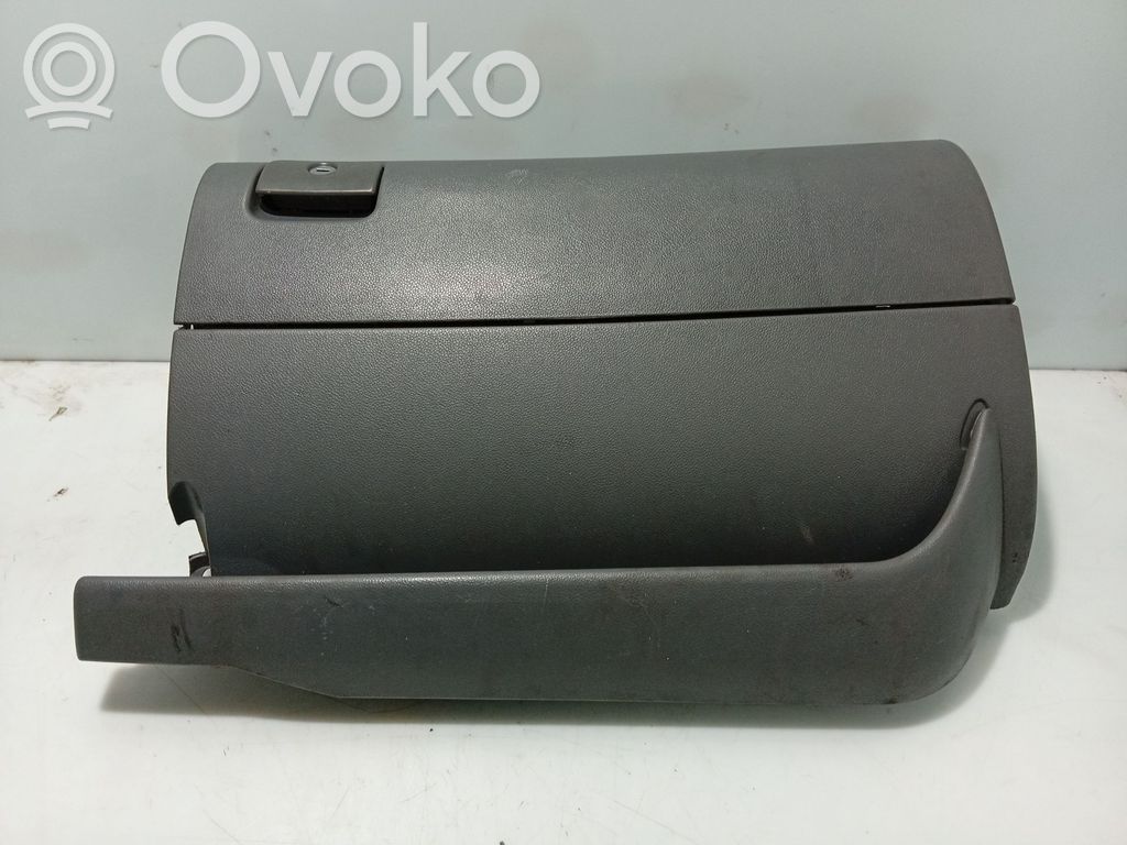 Seat Leon (1M) Guantera 