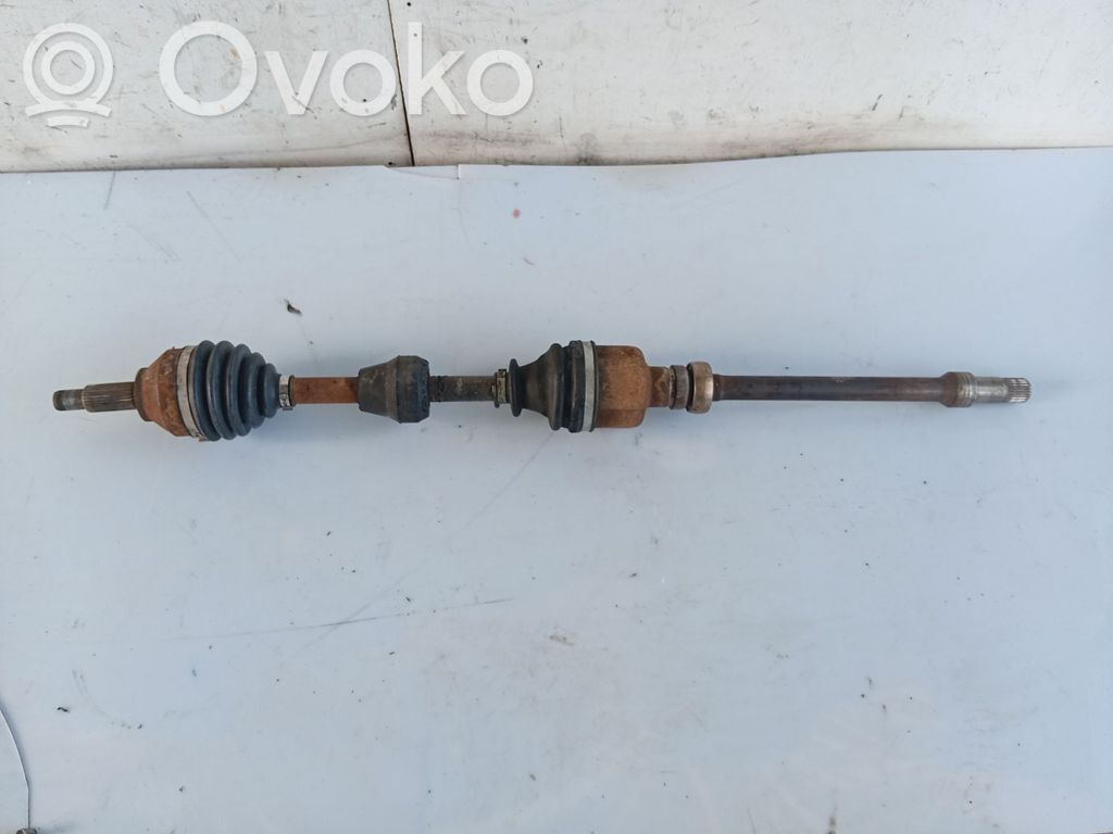 Ford Mondeo Mk III Etuvetoakseli 