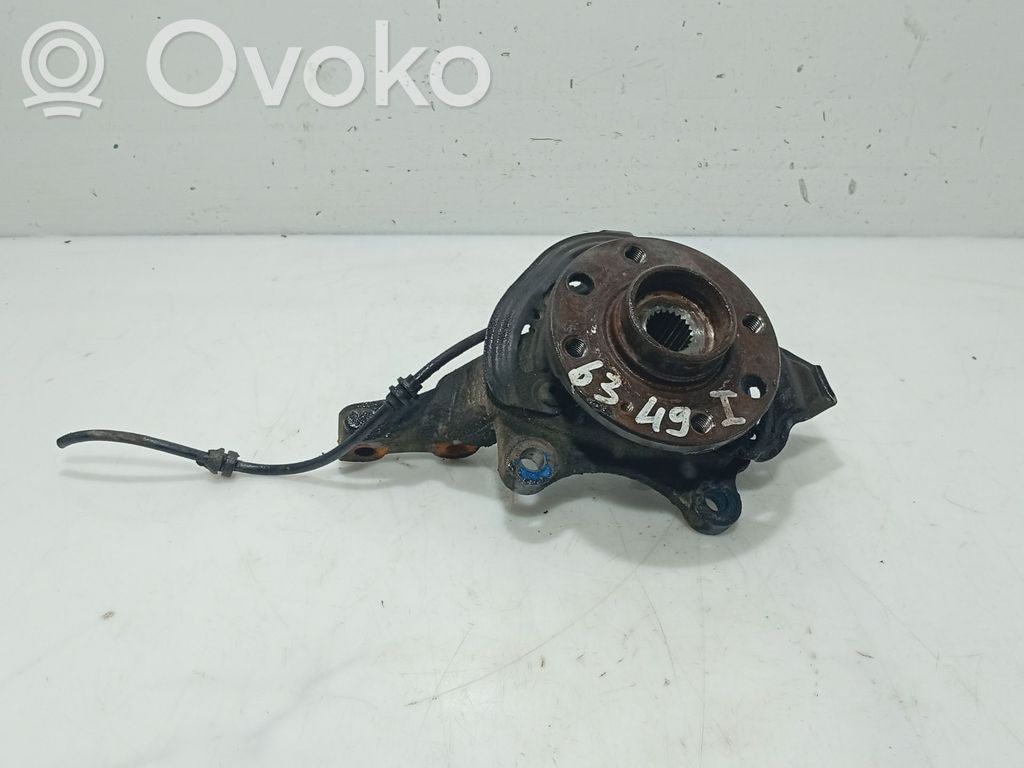 Opel Corsa C Etupyörän navan laakerikokoonpano 
