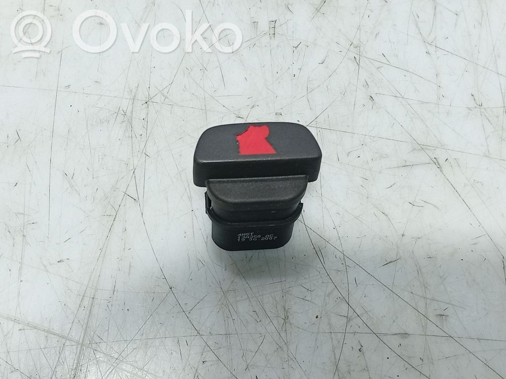 Ford Focus Hazard light switch 
