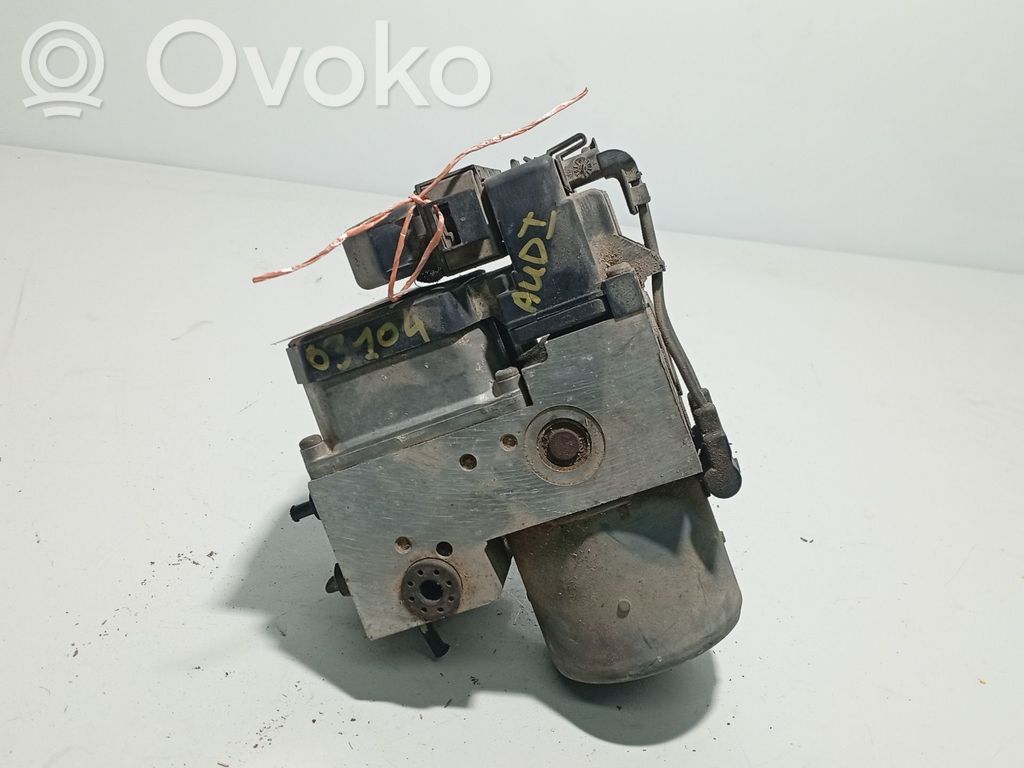 Audi A4 S4 B5 8D Bomba de ABS 