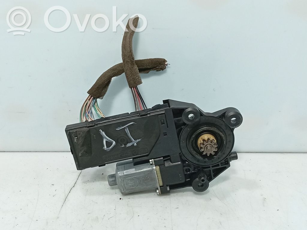 Renault Megane III Motorino alzacristalli della portiera anteriore 