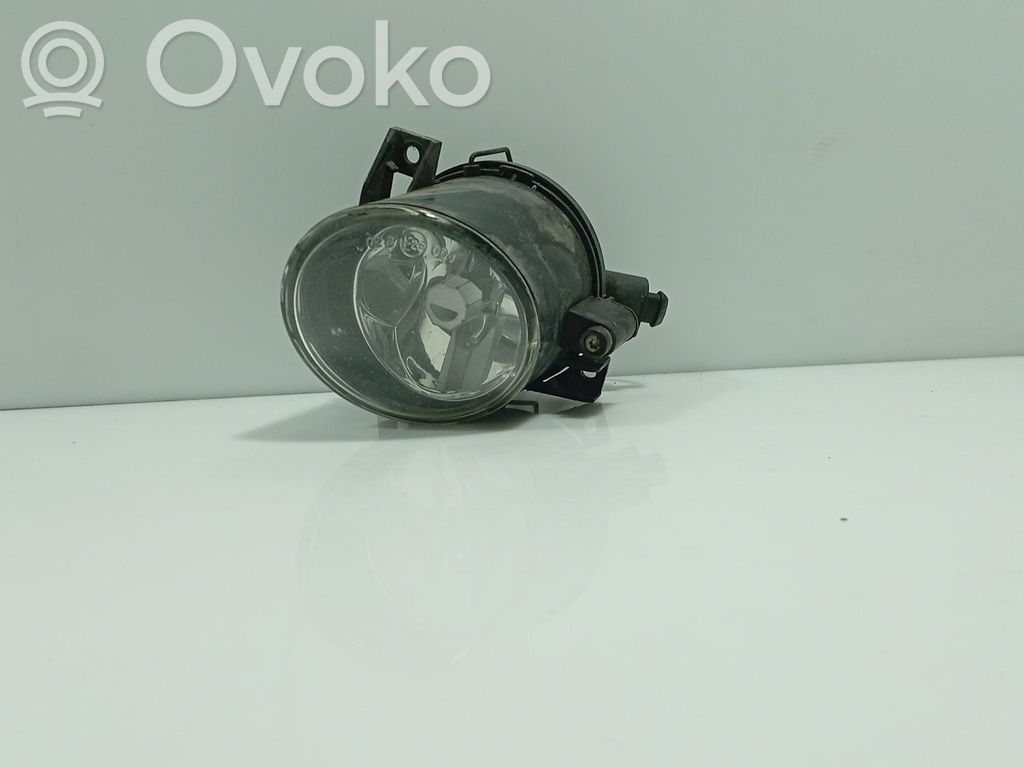 Seat Leon (1P) Etusumuvalo 