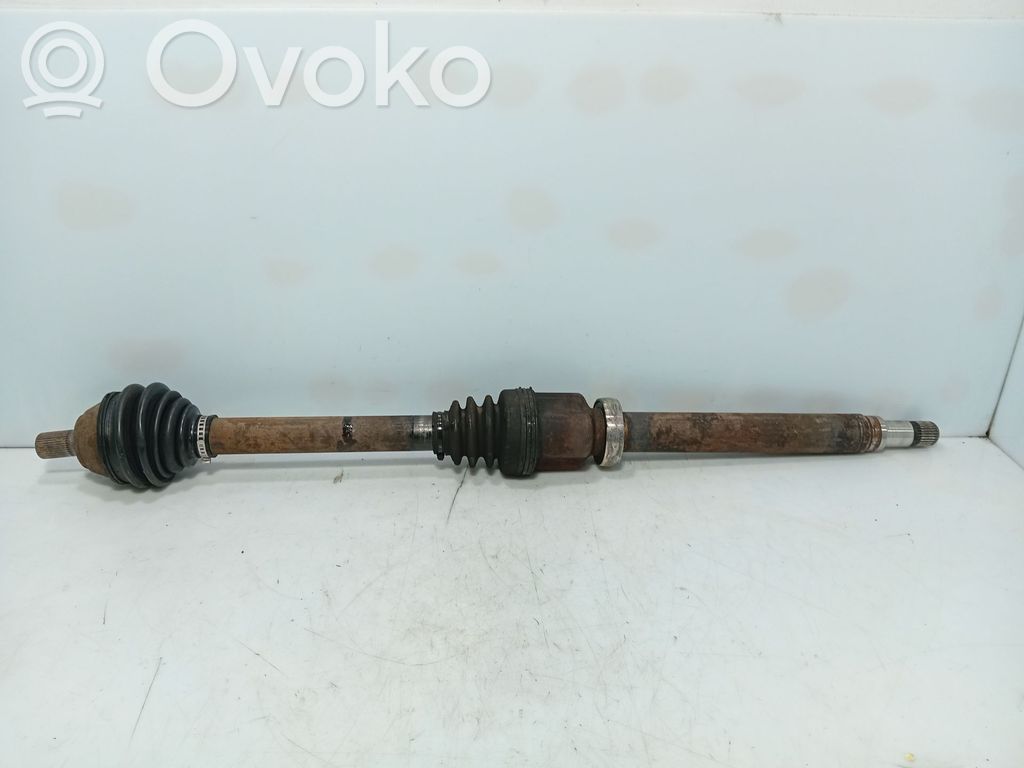 Ford Focus Priekinis pusašis 