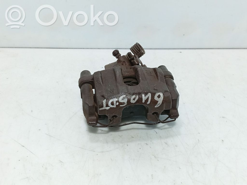 Ford Focus Скоба заднего суппорта 
