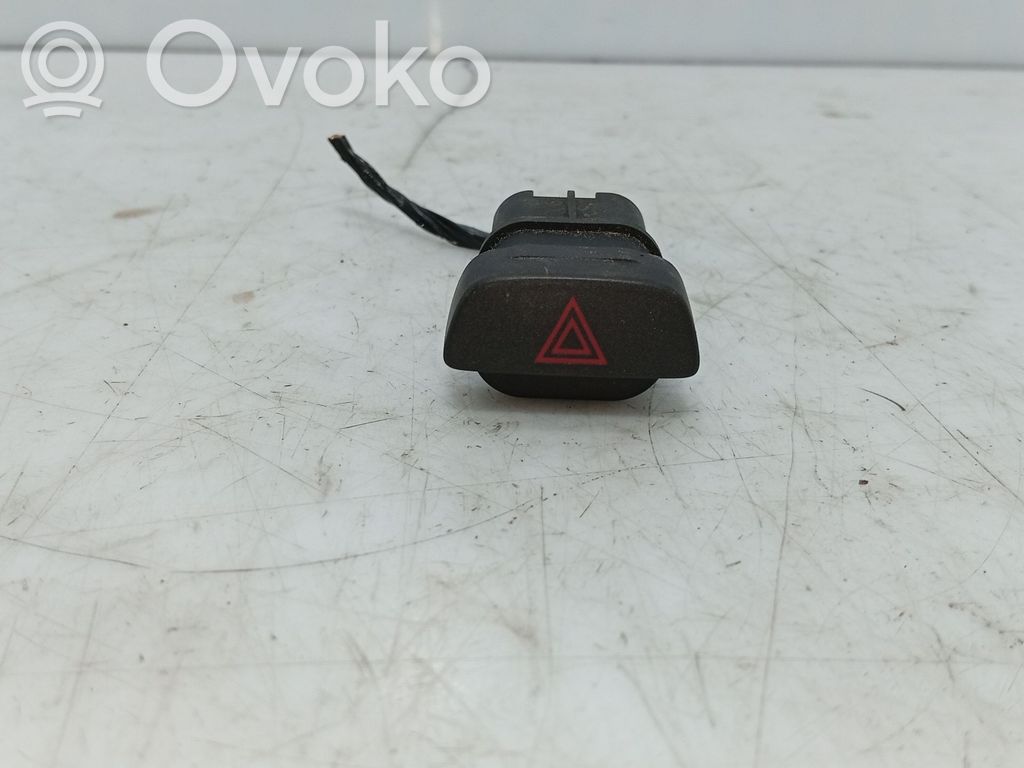 Ford Focus Hazard light switch 