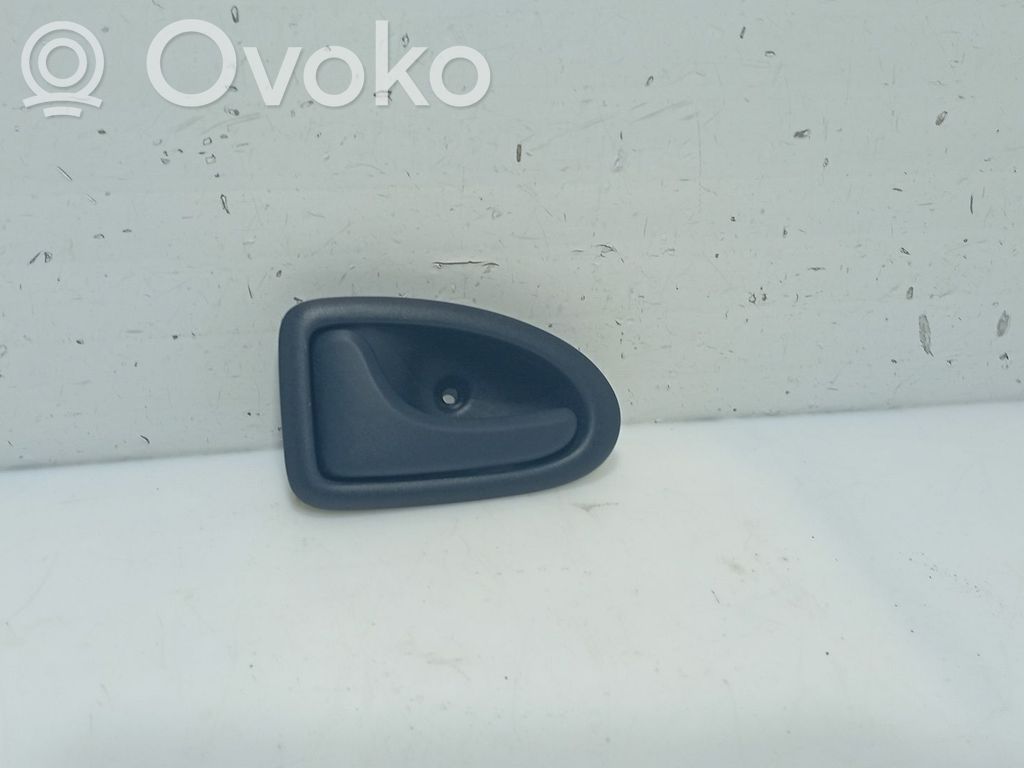 Renault Clio II Manecilla interna puerta trasera 