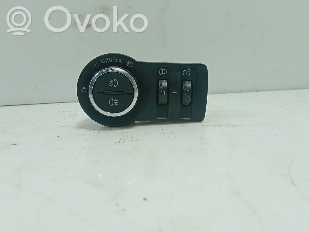 Panel lighting control switch   13268702,251507
