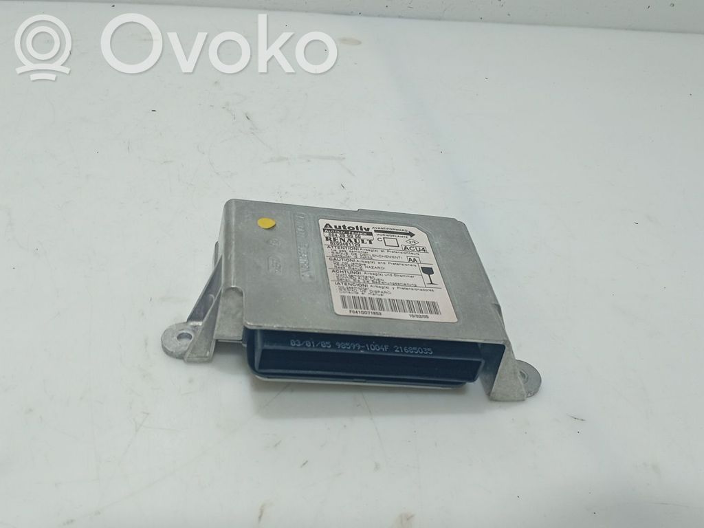 Renault Megane II Airbag control unit/module 