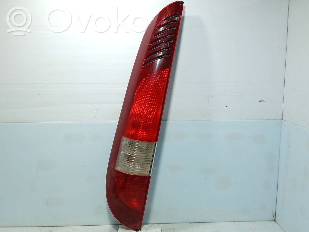 Mercedes-Benz Vaneo W414 Lampa tylna