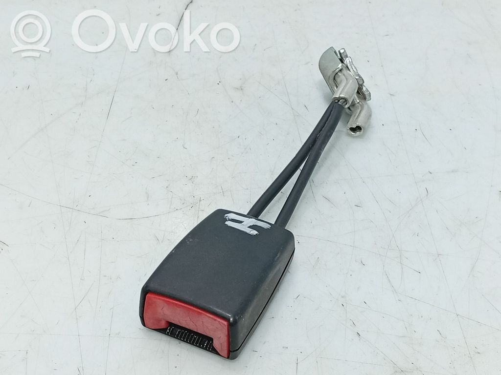 Volkswagen New Beetle Takaistuimen turvavyö 