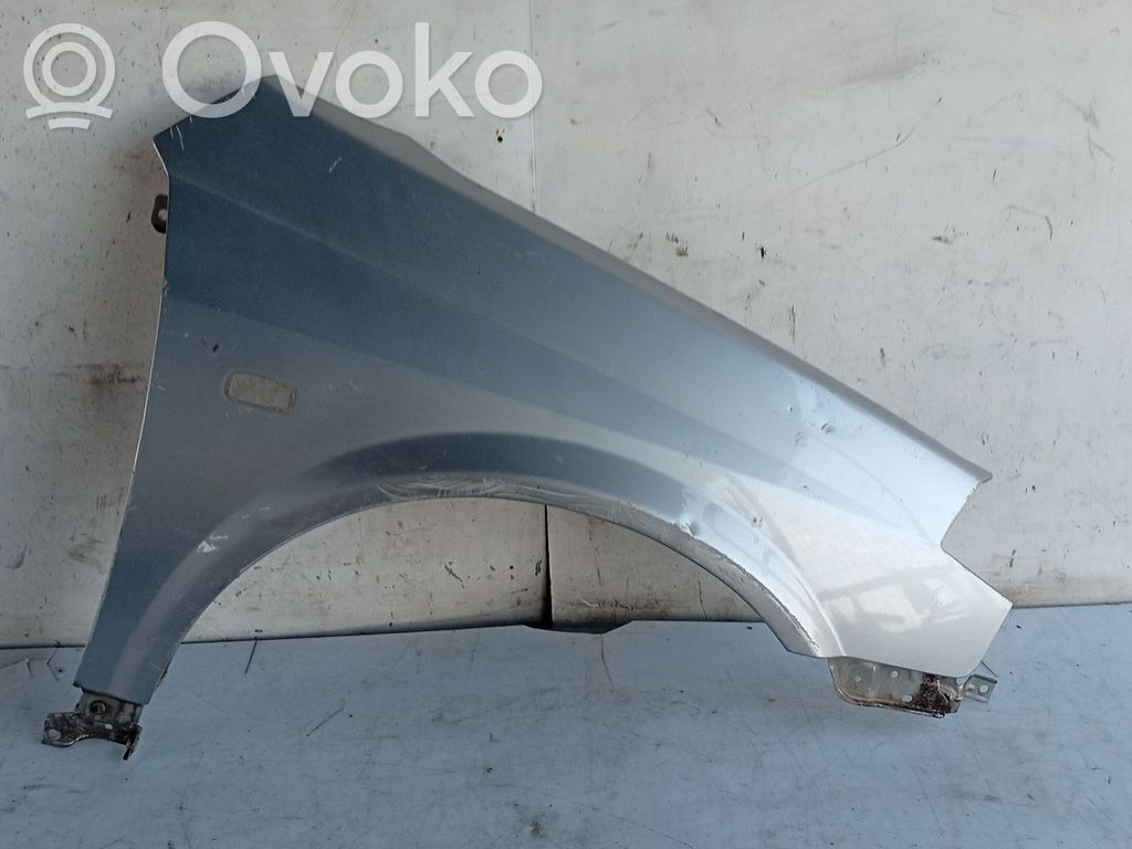 Nissan Primera Parafango 