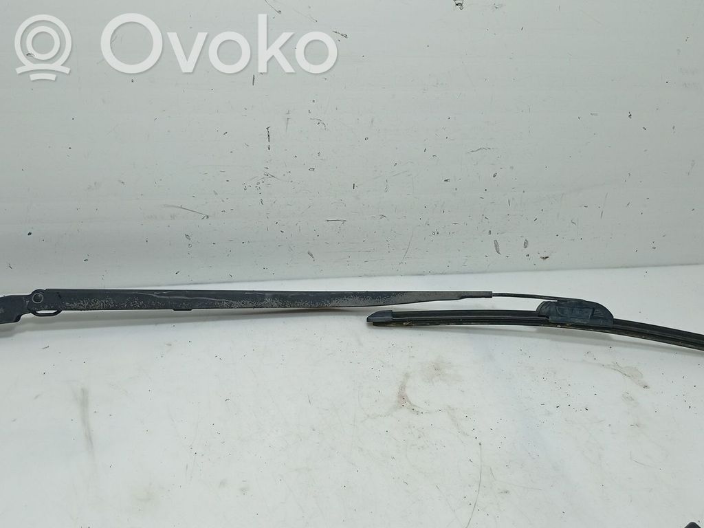 Nissan Primera Braccio della spazzola tergicristallo anteriore 