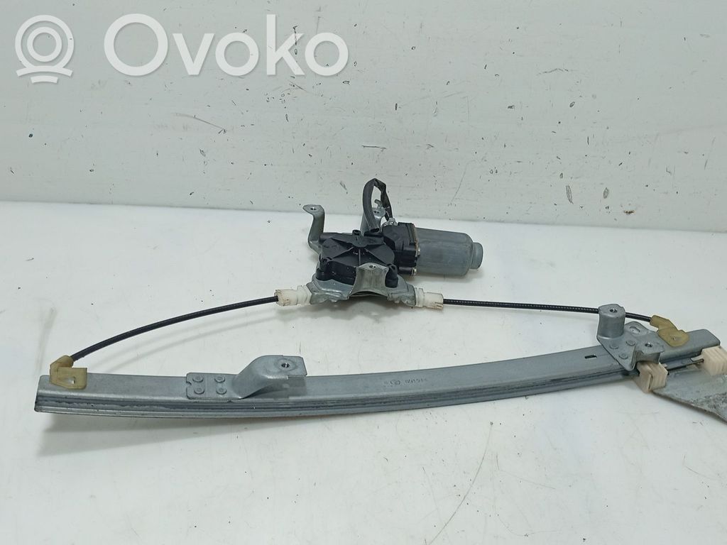 Nissan Primera Alzacristalli della portiera posteriore con motorino 