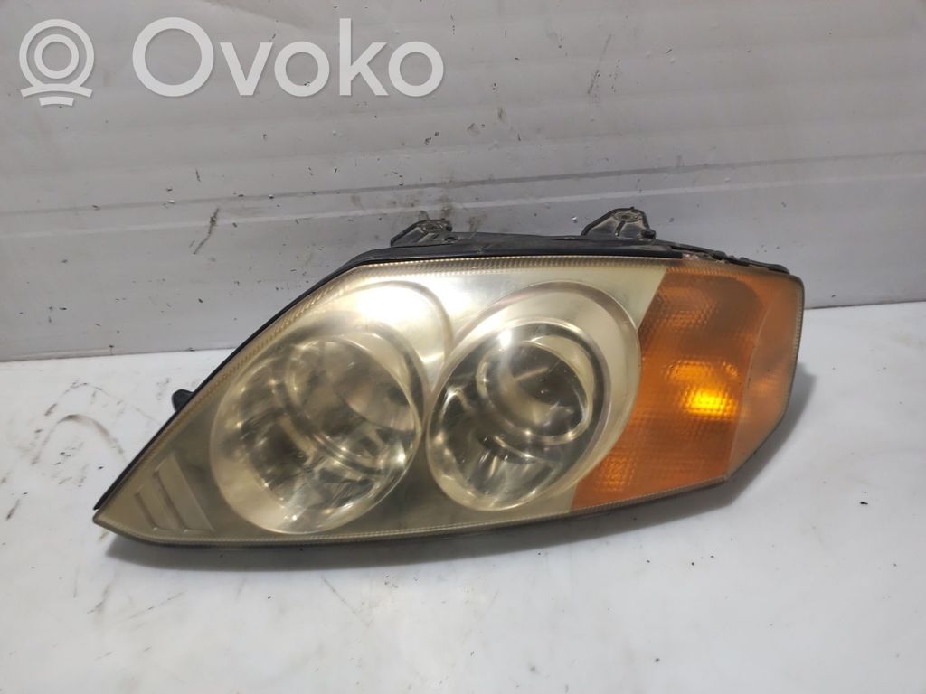 Hyundai Coupe Lampa przednia 