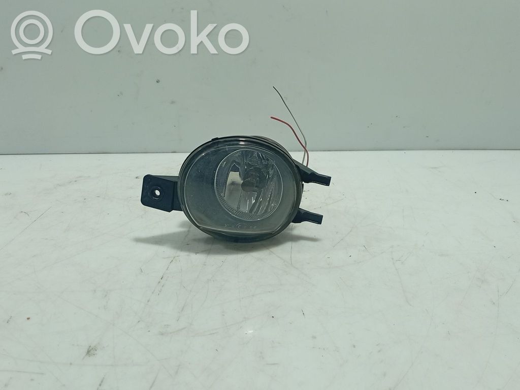 Toyota Yaris Światło przeciwmgłowe przednie 