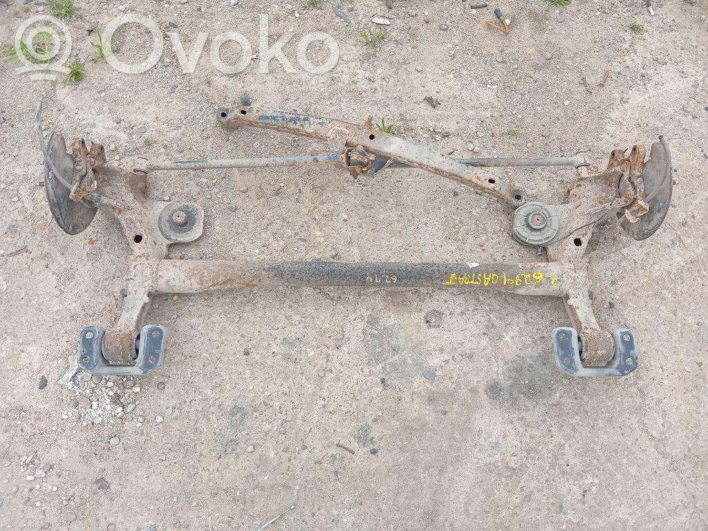 Opel Astra H Eje trasero con reductor 