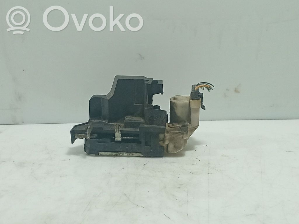 Fiat Doblo Zamek drzwi przednich 