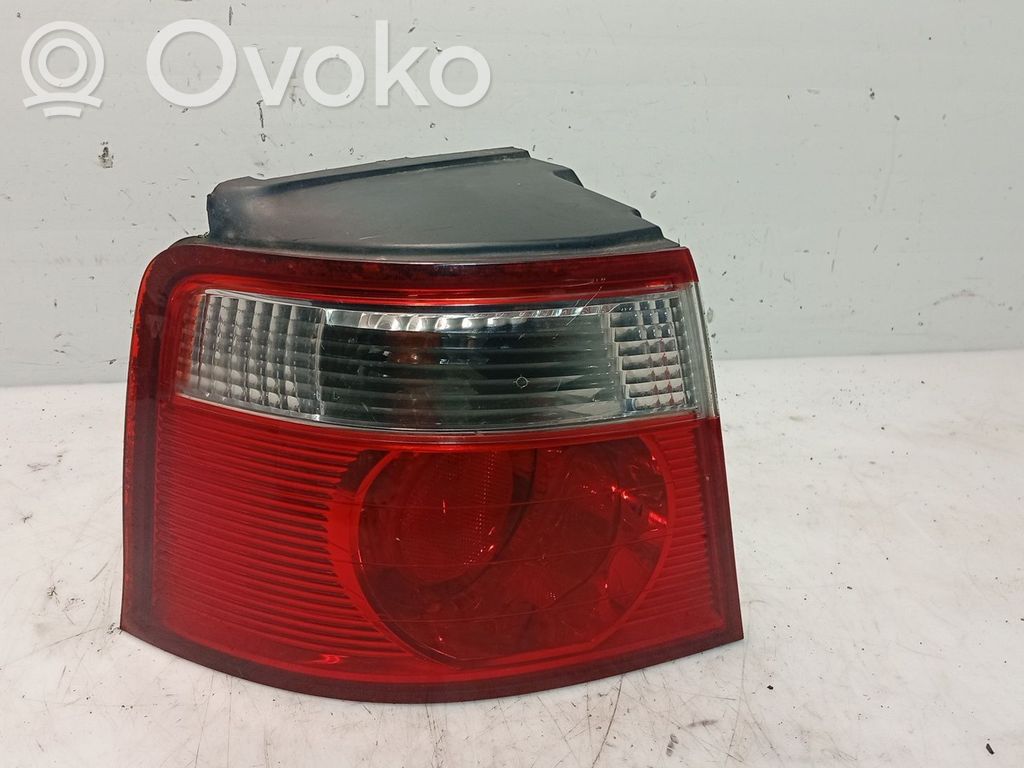 KIA Carens I Takavalot 