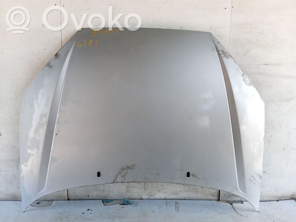 Engine bonnet/hood   1368555