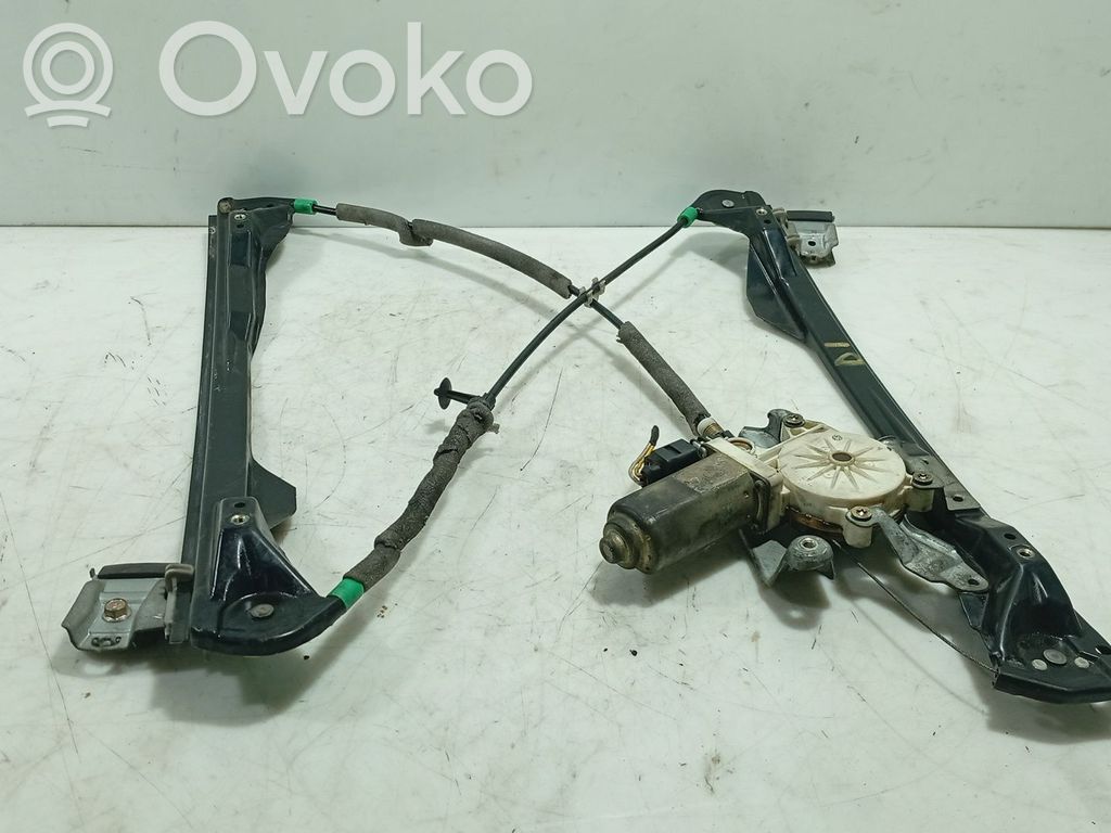 Ford Focus Manualny podnośnik szyby drzwi przednich 