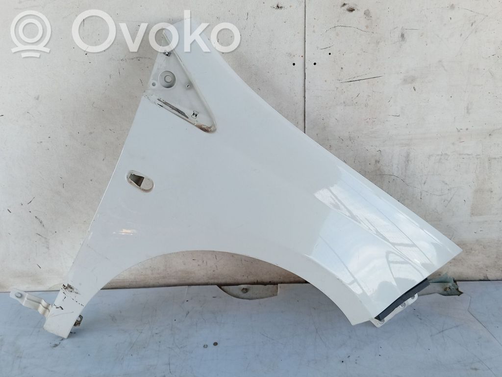 Fiat Bravo Błotnik przedni 