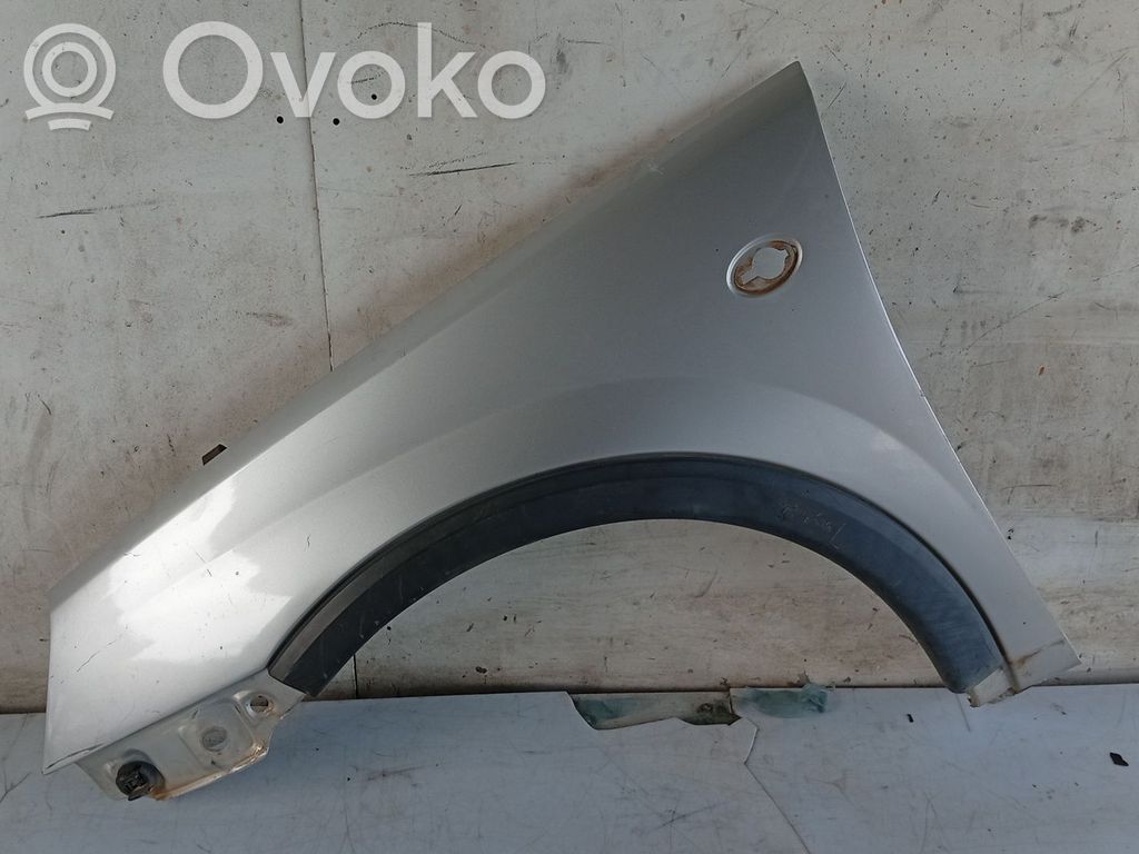 Opel Corsa C Aripă 