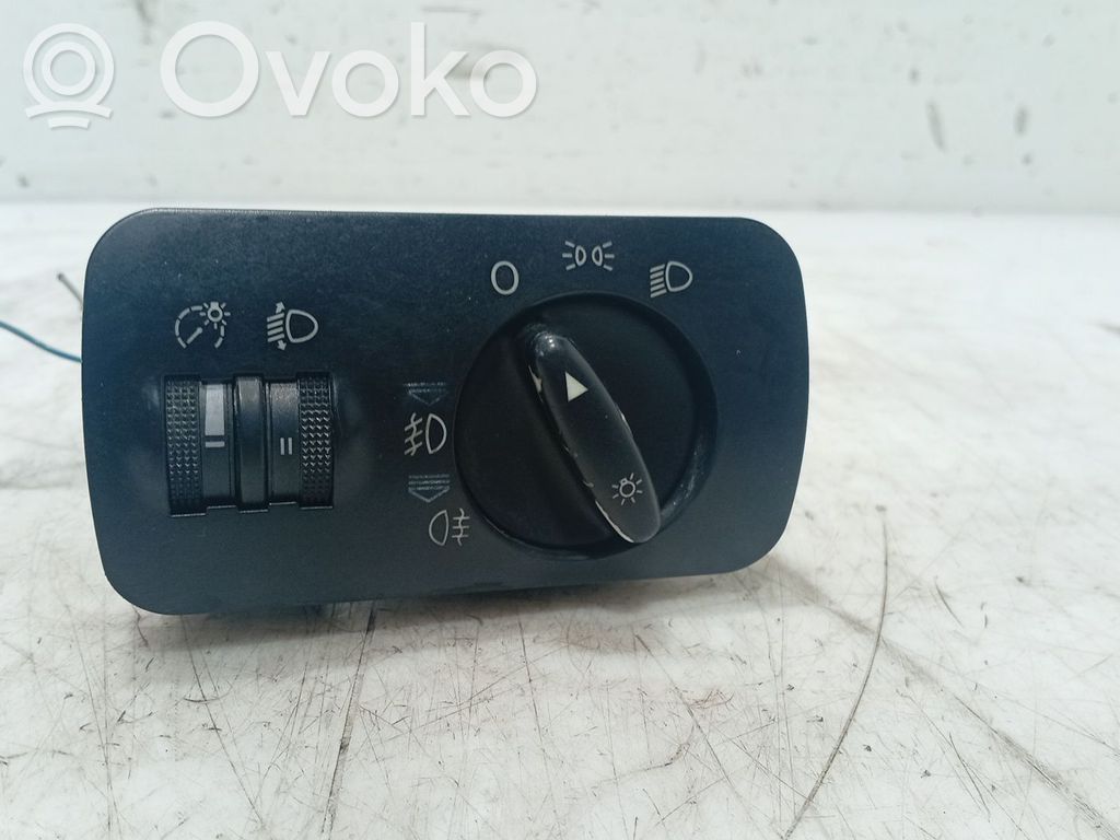 Seat Toledo II (1M) Panel lighting control switch 