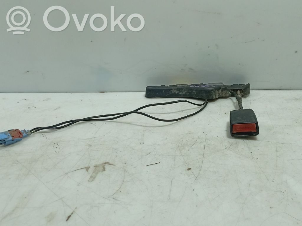 Citroen C3 Gurtschloss vorne 