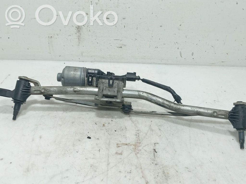 Mazda 3 I Motor ștergător 