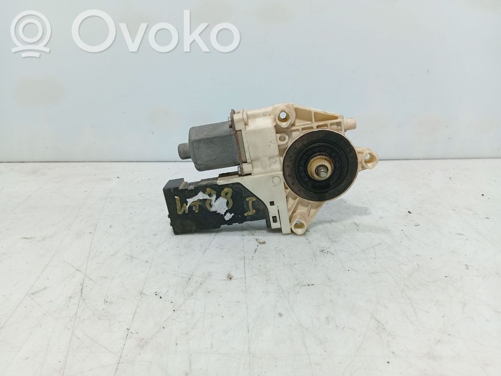 Peugeot 407 Motor macara geam ușă față 