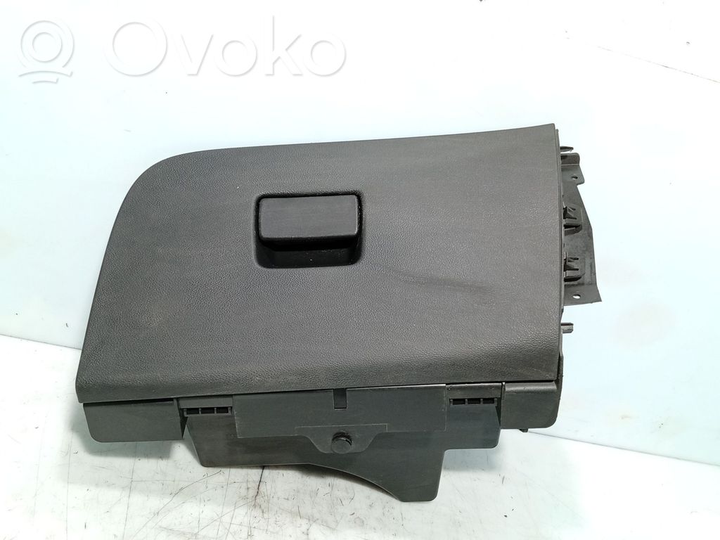 Guantera   39046761,39046541