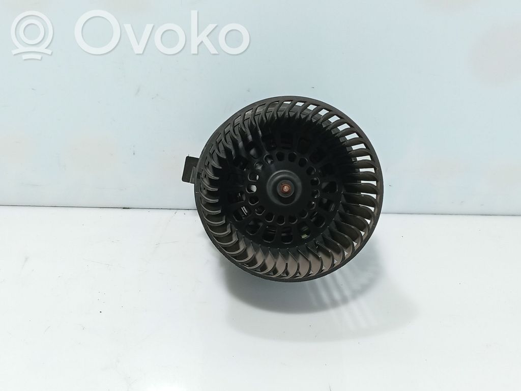 Peugeot 208 I Ventilator aerotermă