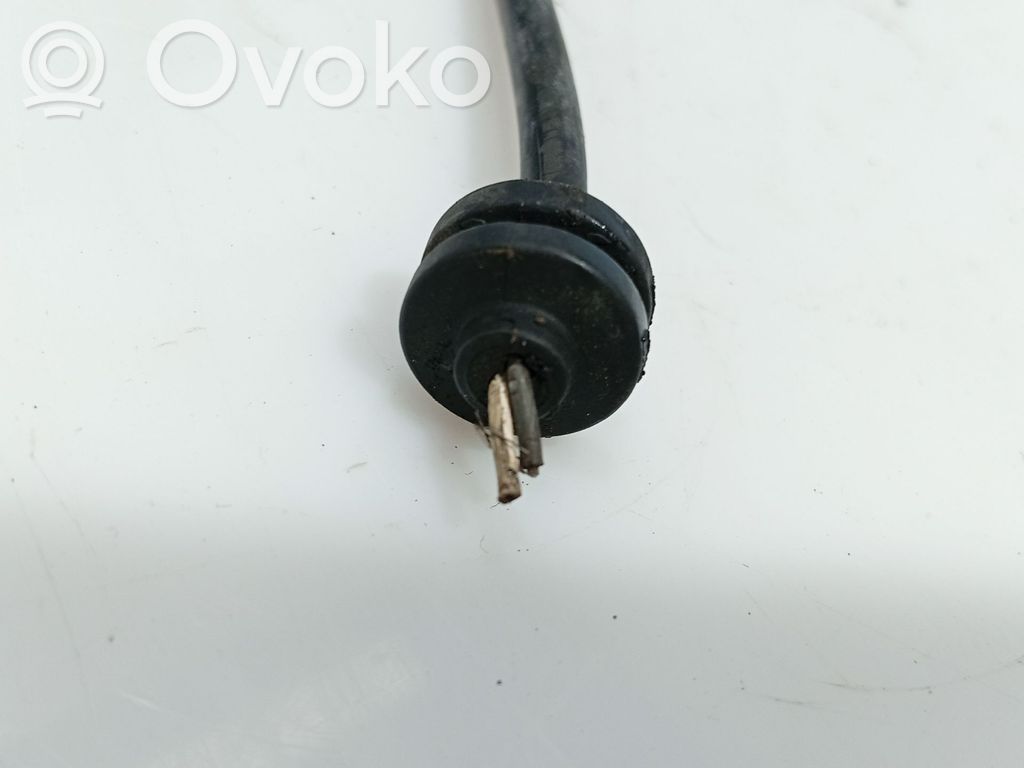 Opel Corsa D Achsschenkel vorne 