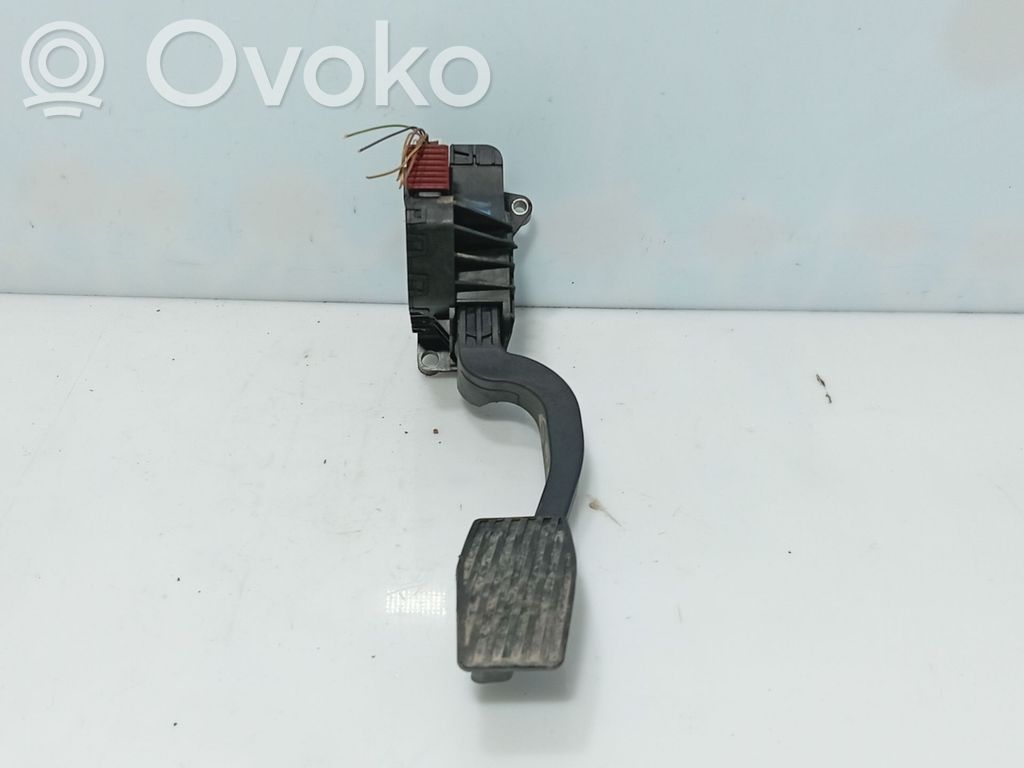 Opel Corsa D Pedale dell’acceleratore 