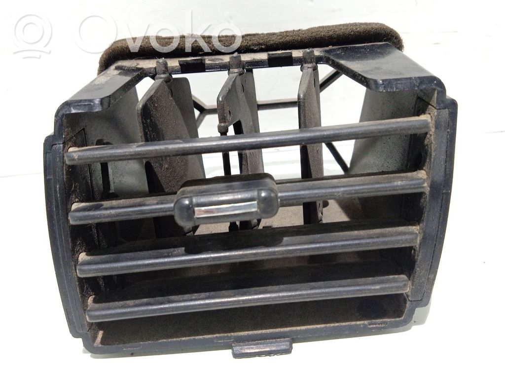 SsangYong Rexton Rejilla de ventilación central del panel