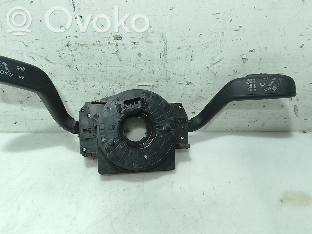 Seat Ibiza IV (6J,6P) Butoane/comutatoare pe volan