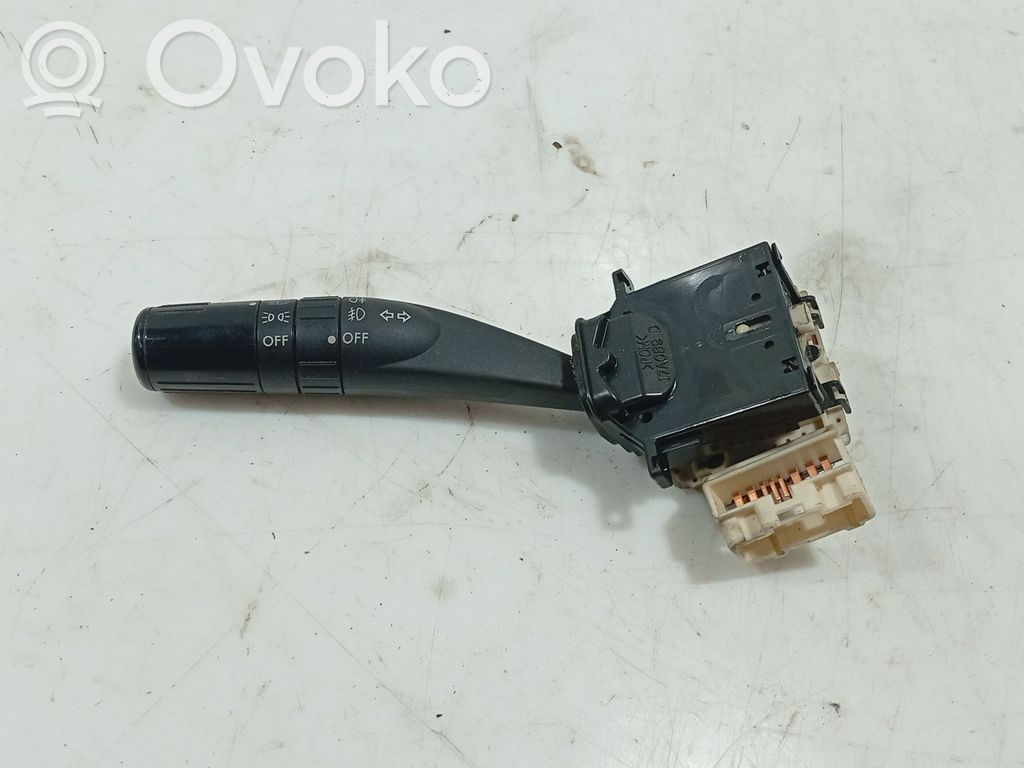 Comutator lumini bord   83119AG000