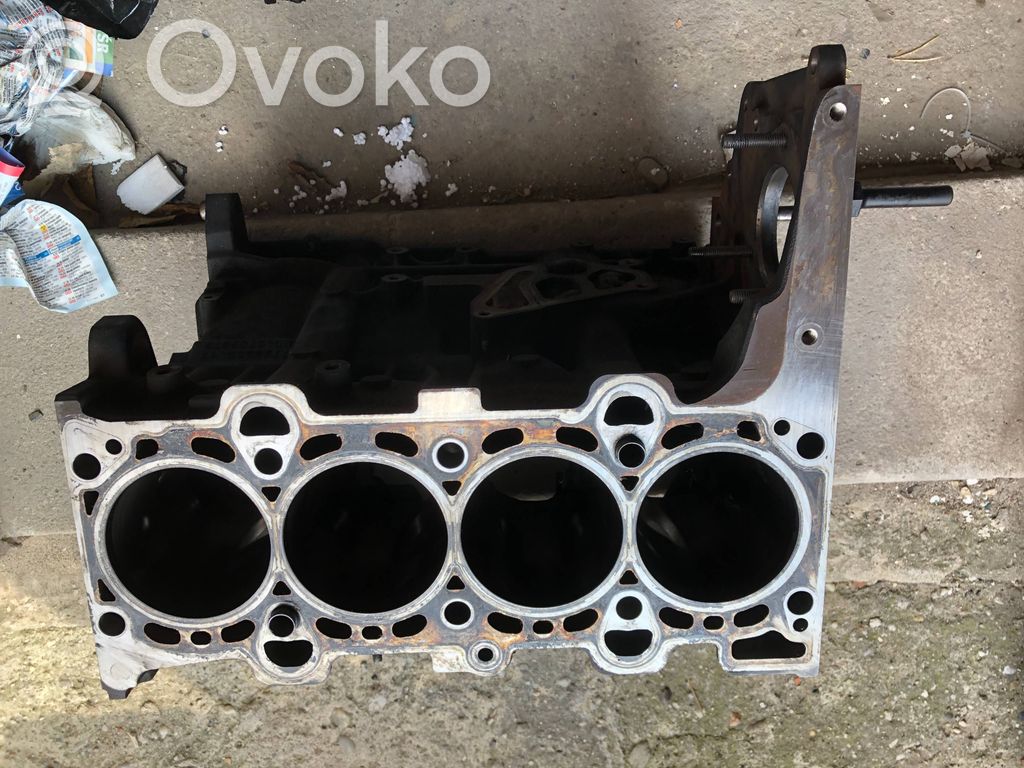 Motorblock   7786664