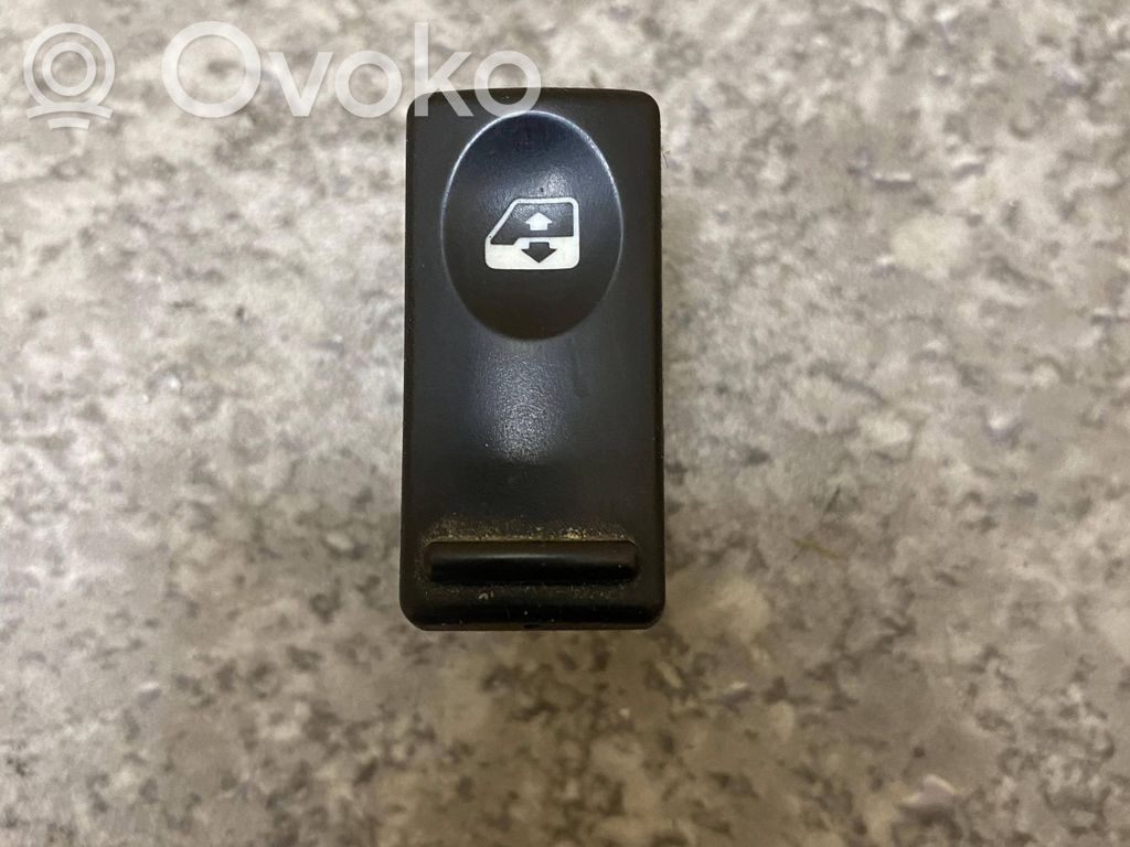 Renault Master II Quarter vent window switch 